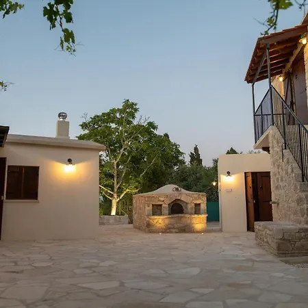 Aparthotel Droshia Traditional Homes, Coco-mat Full Experience 4*