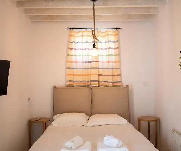 Droshia Traditional Homes, Coco-mat Full Experience Aparthotel