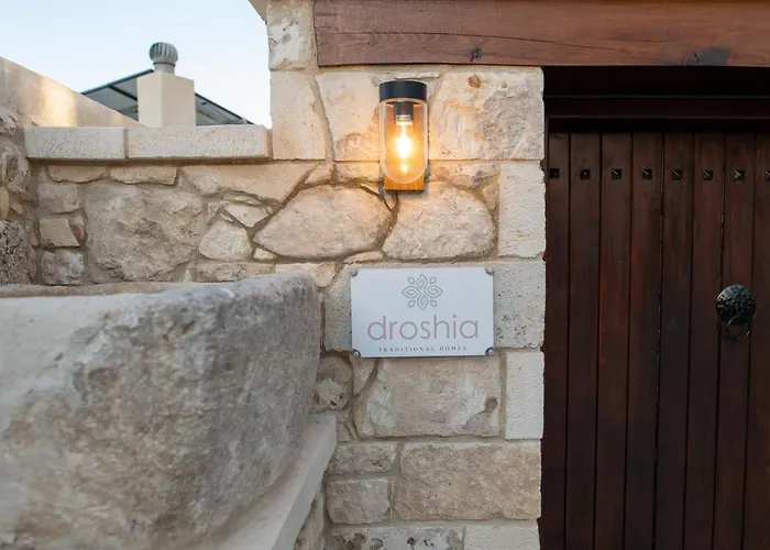 Droshia Traditional Homes, Coco-mat Full Experience Aparthotel 4*