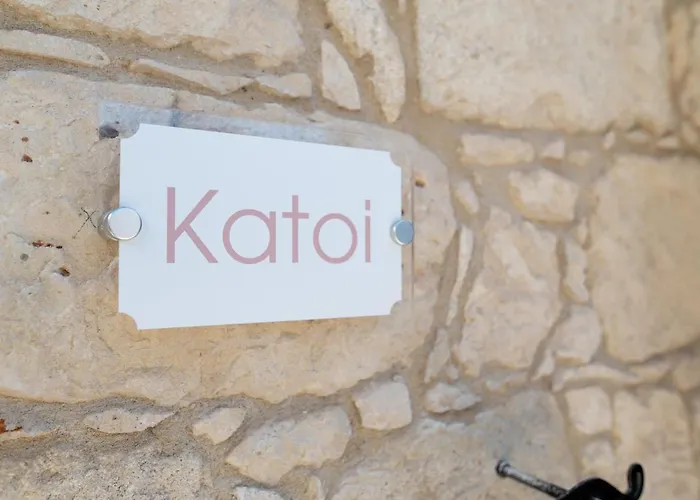 Droshia Traditional Homes, Coco-mat Full Experience